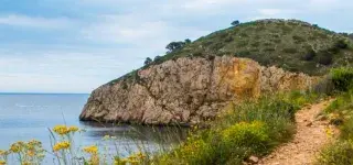 camí a Cala Montgó