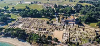 Visit Empuries